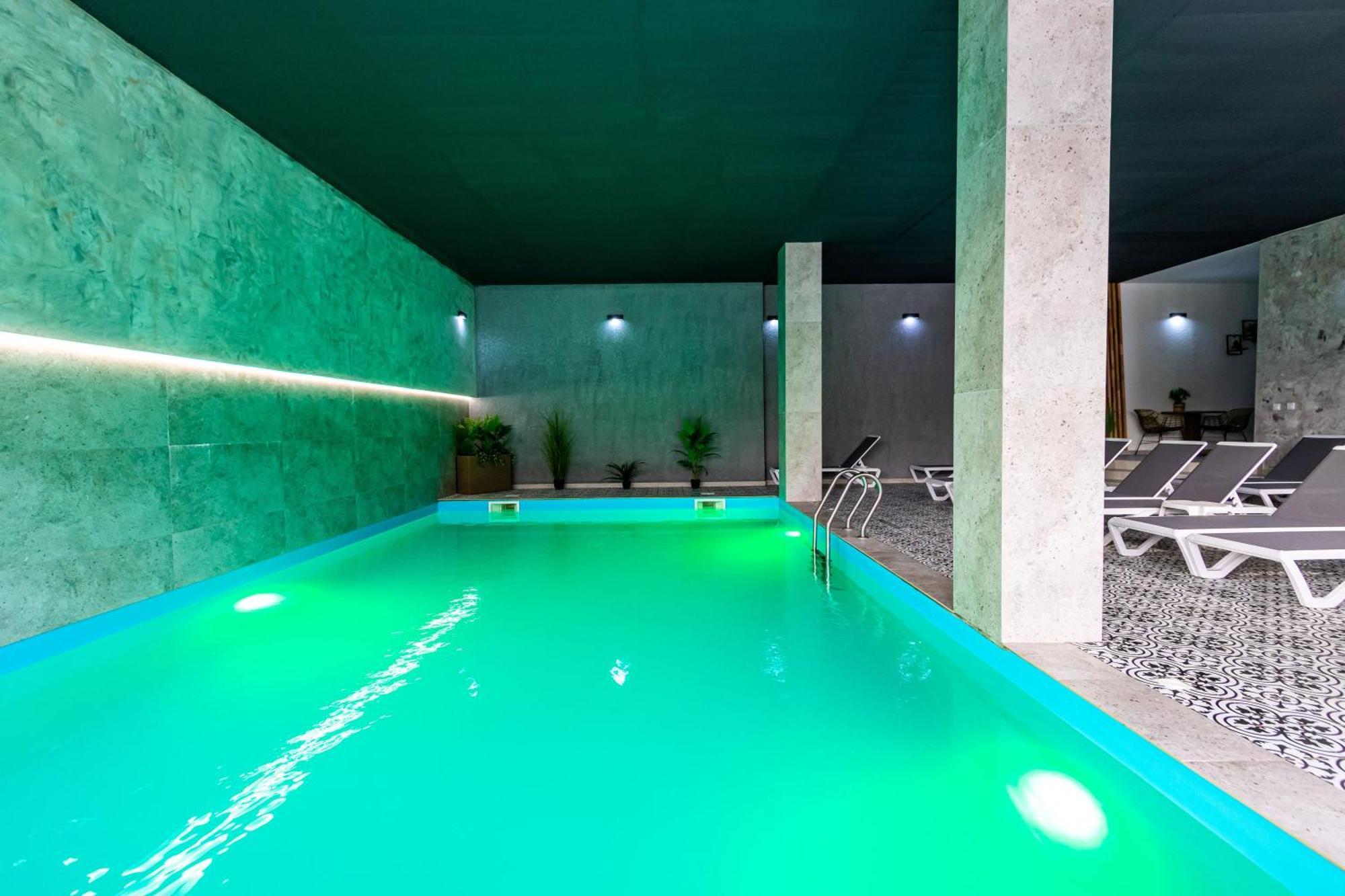 Hotel Forest *